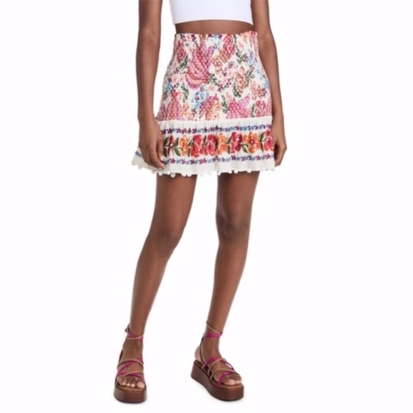 NEW Anthropologie Farm Rio Spring Bananas Mini Skirt Medium - Picture 8 of 17